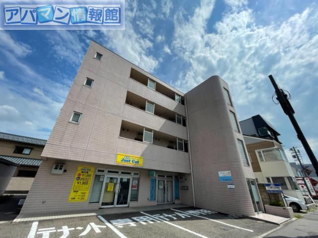 アメーヌの外観画像