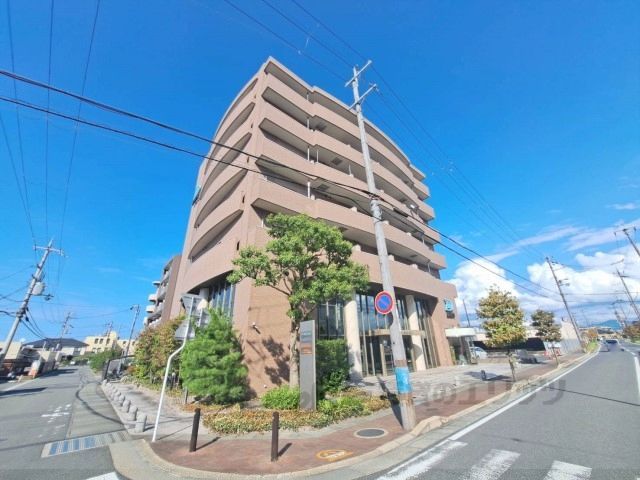 ダイヤビルの外観画像