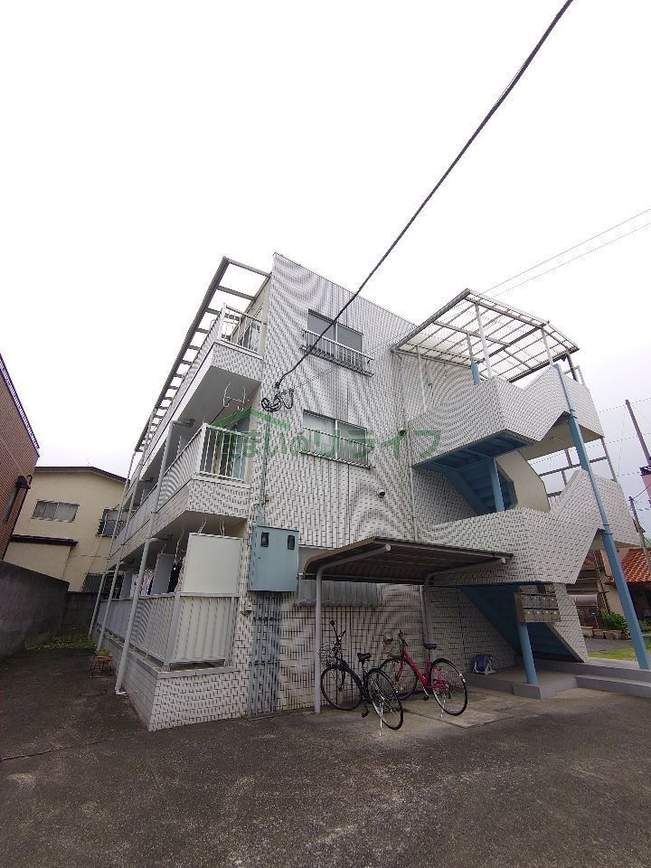 コミヤハイツの外観画像