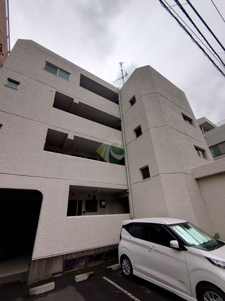 三栄ハイツの外観画像