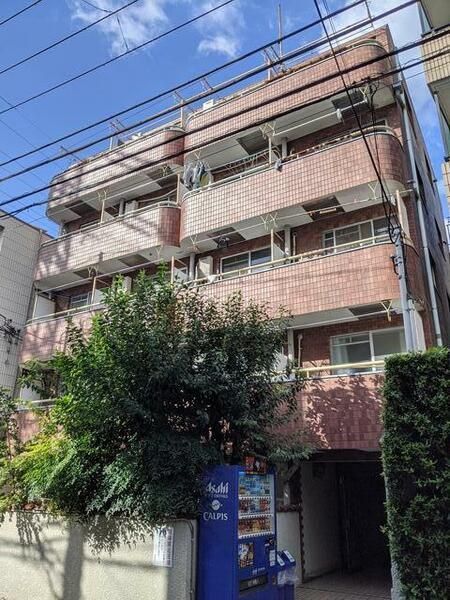 メゾン・ド・クリスタル三軒茶屋の外観画像