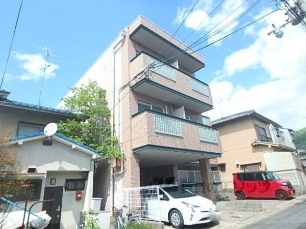 パステル椥辻の外観画像