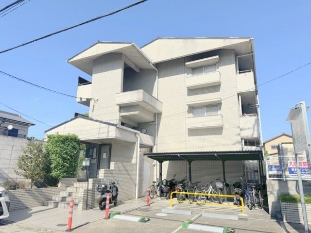 安井マンションの外観画像