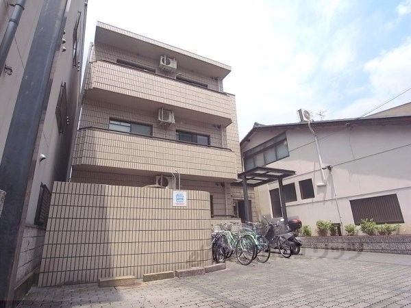 Casa Cremaの外観画像