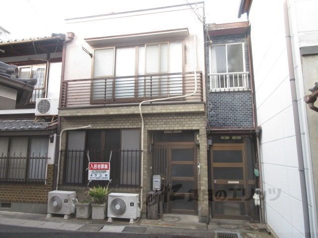 長等2丁目7-9貸家の外観画像