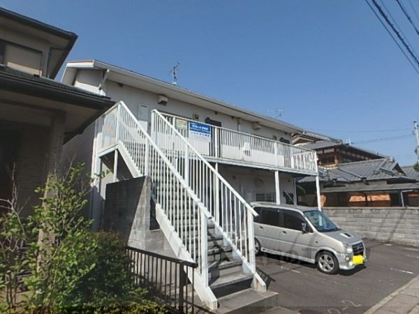 クレール行村の外観画像
