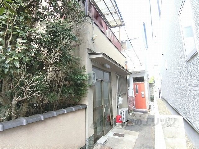 谷口梅津間町1-18貸家の外観画像
