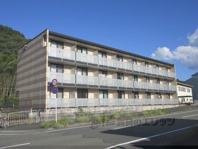 レオパレスハーツフィールドの外観画像