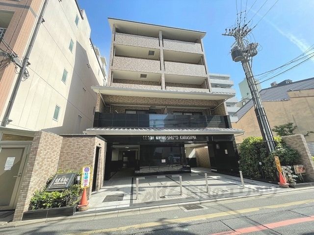リーガル京都四条烏丸の外観画像