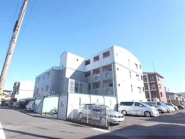 ドムール桂の外観画像