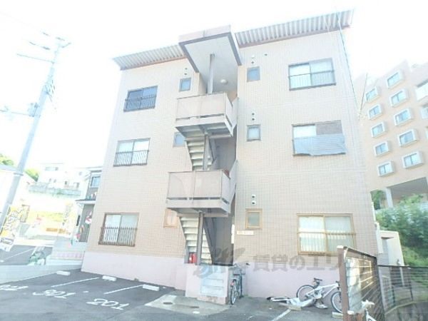 ブランネイジュの外観画像