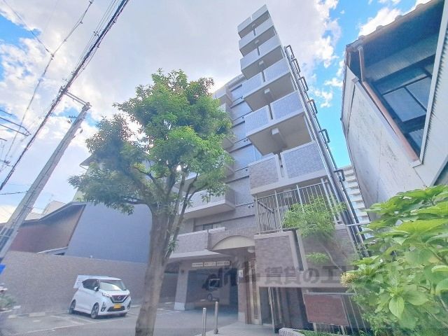 ヴィヴァーチェ四条大宮の外観画像