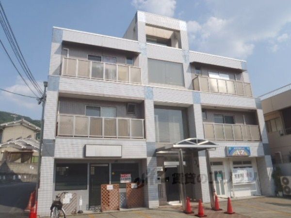 シモムラビルの外観画像