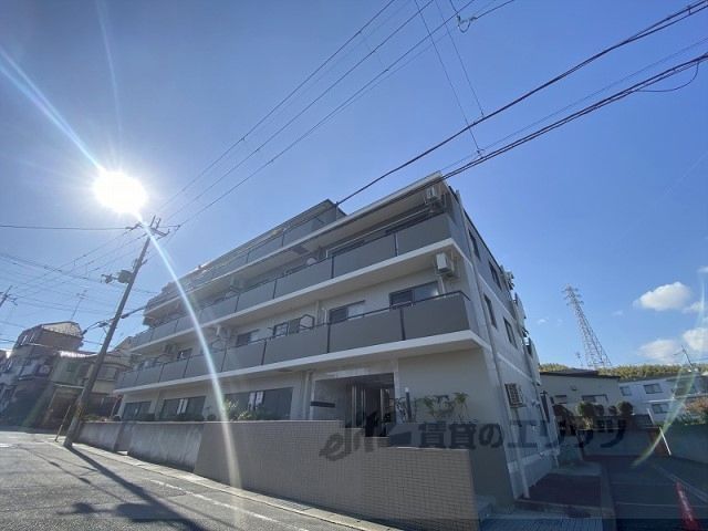 グリーンヒルトミタの外観画像