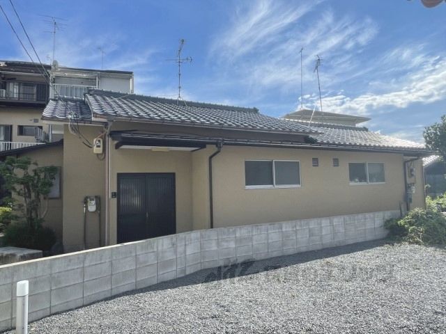 上高野稲荷町10貸家の外観画像