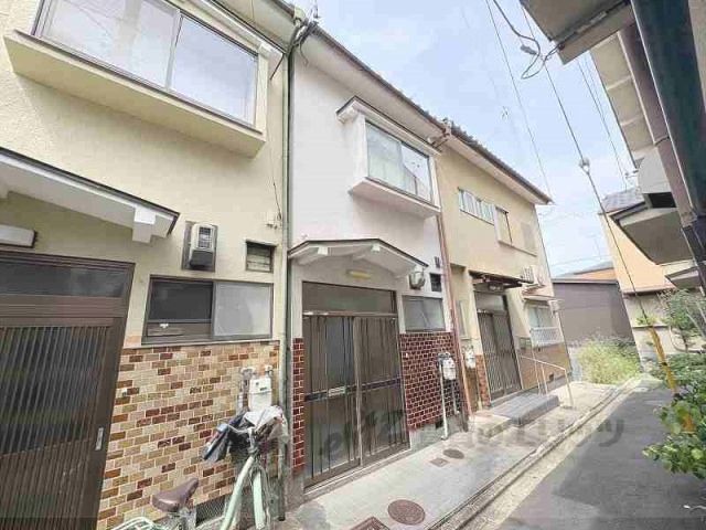 紙屋川町1015-39貸家の外観画像