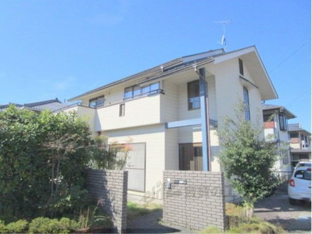 顔戸F邸貸家の外観画像