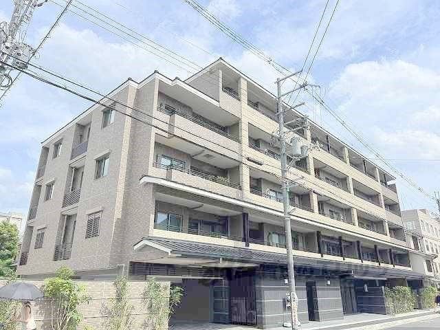 パラドール御所西グランデの外観画像