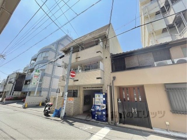 ウイング・ウッド丸太町の外観画像