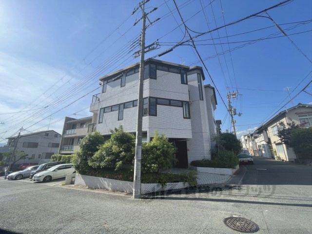フェアモントビルの外観画像
