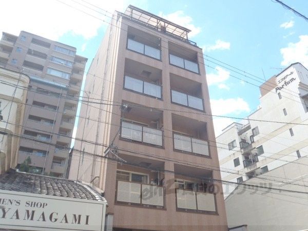 シャルマンビルの外観画像