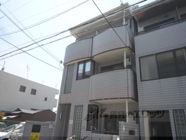 マンションV3の外観画像