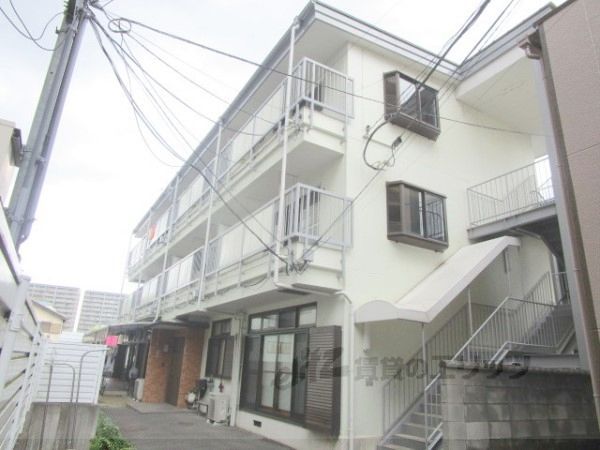 コーポ花本の外観画像