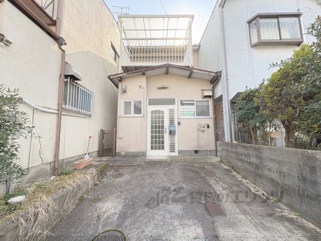 大井町かすみケ丘8-5の外観画像