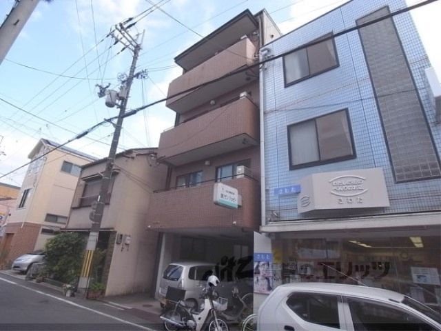 ファミールさわだの外観画像
