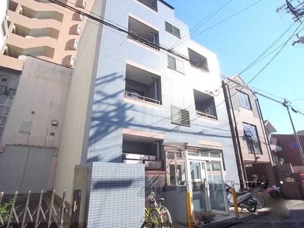 コスモハイツ出町の外観画像