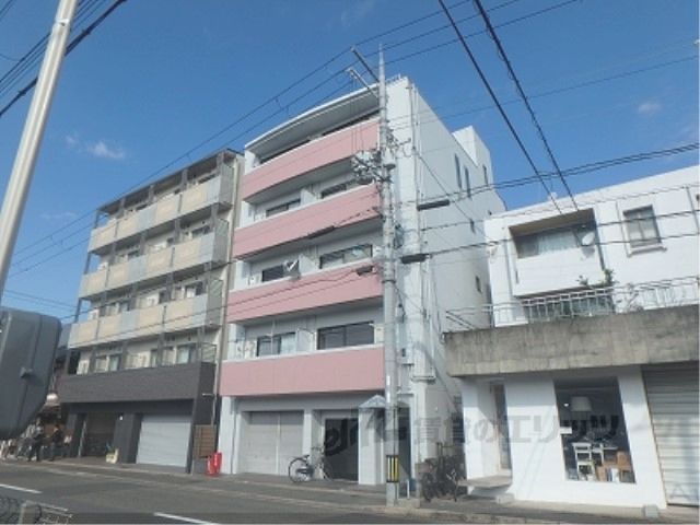 アルベールビル8の外観画像