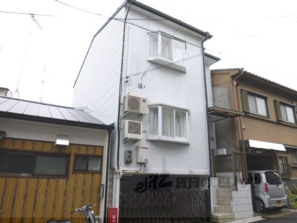 鷹峯旧土居町1-102貸家の外観画像