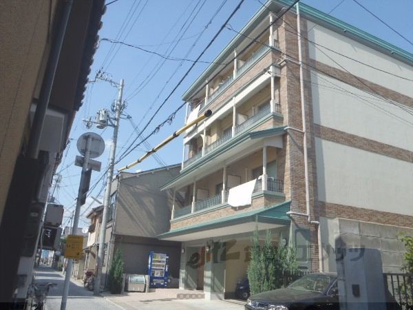 More七条の外観画像