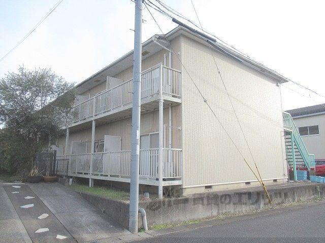 ハイネスグリーン貴生川の外観画像