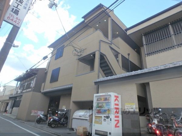 フラッティ四条大宮Ⅱの外観画像