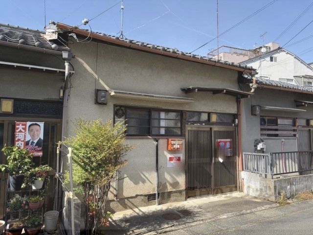 嵯峨野芝野町9-6テラスハウスの外観画像