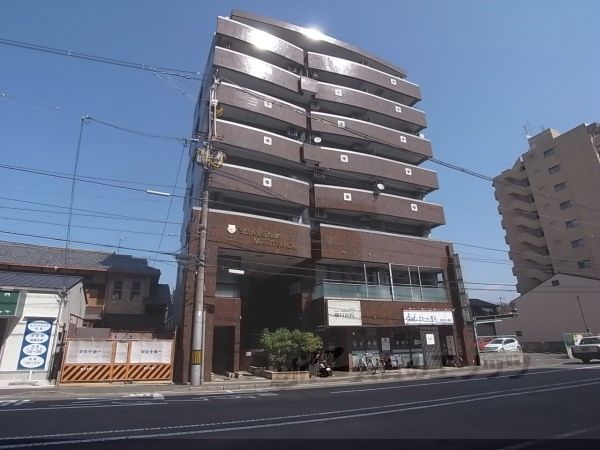 ヴィランセンワ丸太町の外観画像