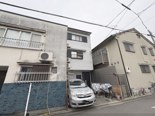 紫野石龍町6貸家の外観画像