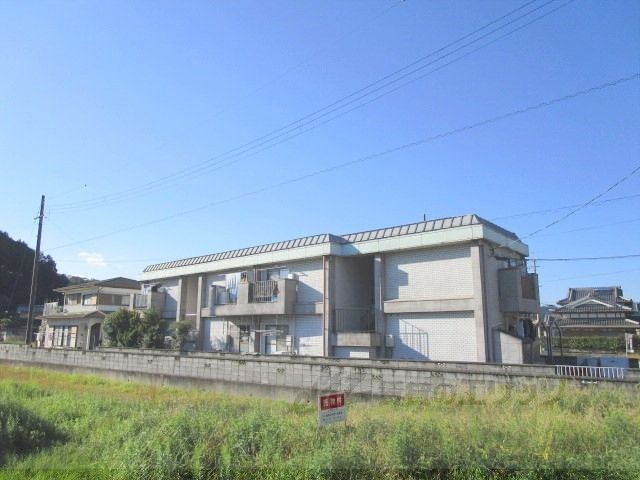 小山西コーポの外観画像