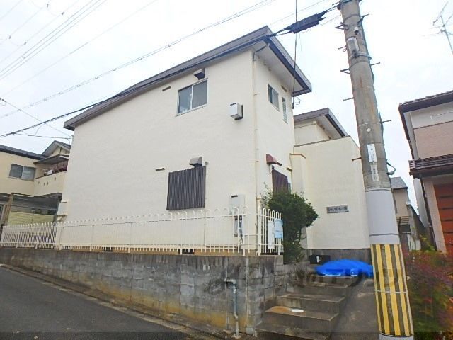 シャンポール小野の外観画像