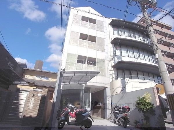 ヒルハイツ一条の外観画像