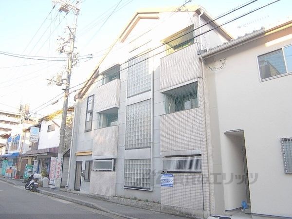 エレガンスコート北山の外観画像
