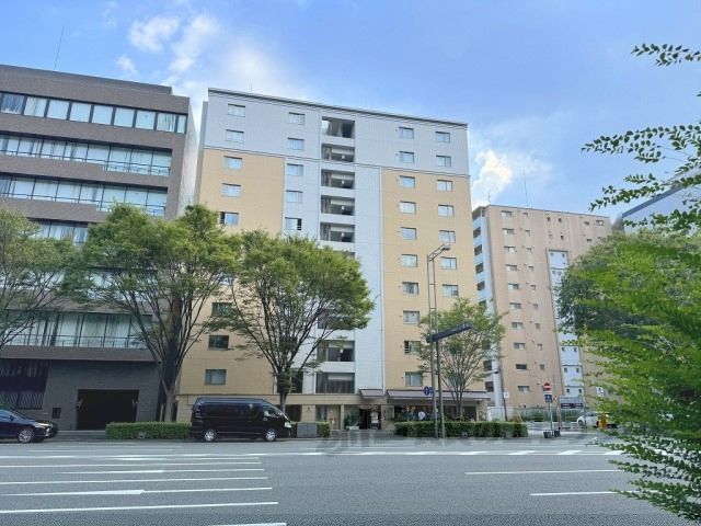 イーグルコート烏丸御池の外観画像