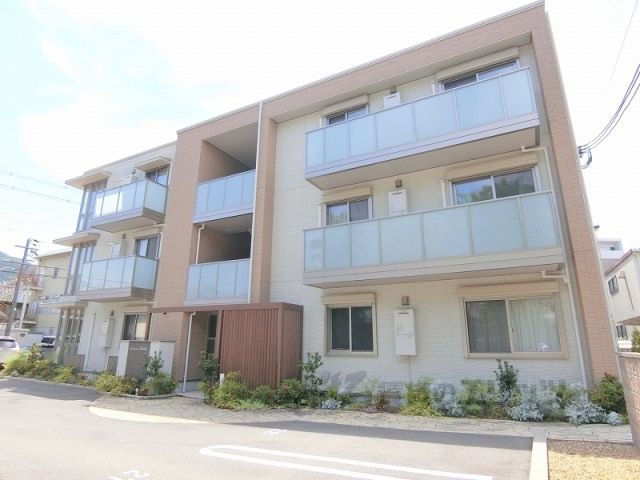 シャーメゾンMISHAの外観画像