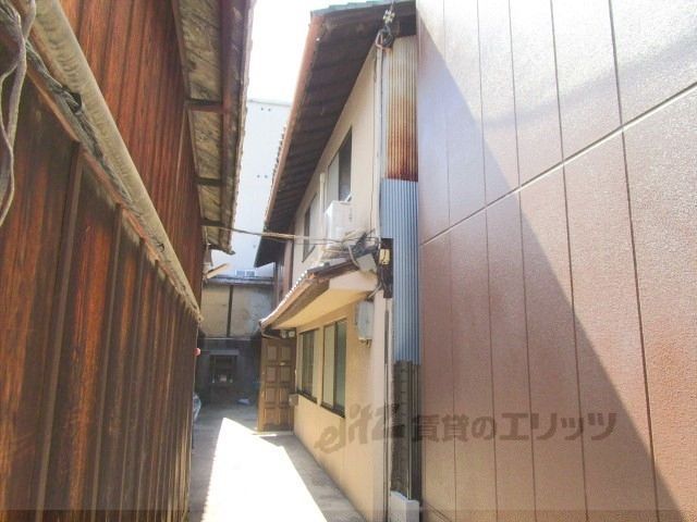 布袋屋町496-5貸家の外観画像