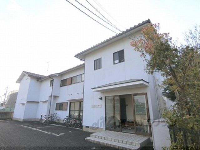 エステート野洲の外観画像
