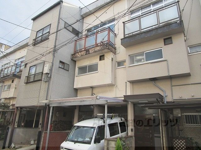 深草泓ノ壺町17-91貸家の外観画像