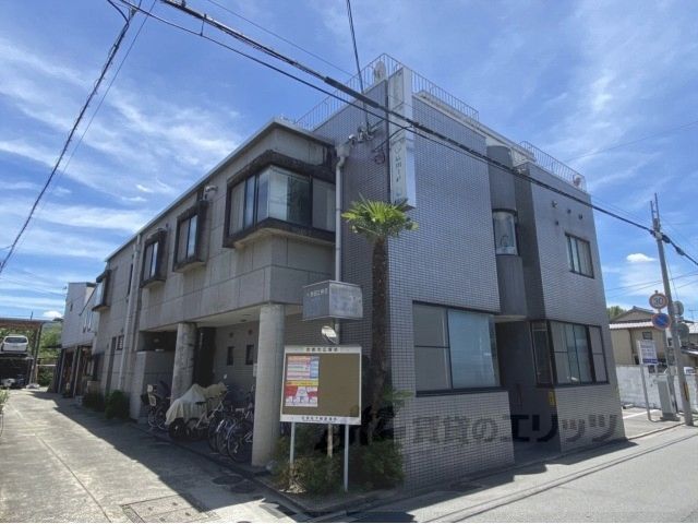 ローバストハウスの外観画像