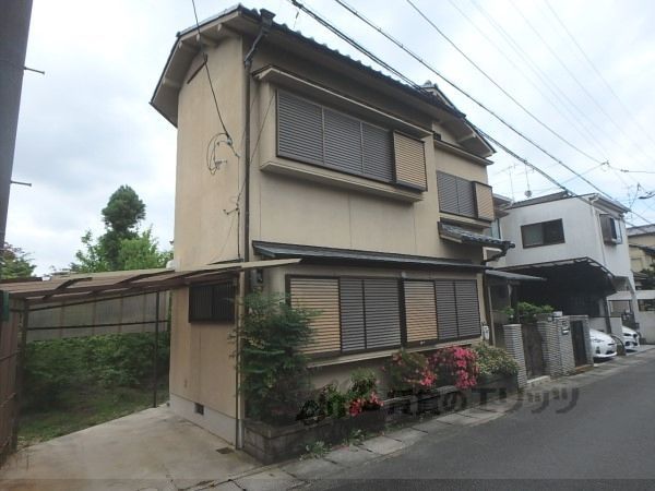 嵯峨広沢池下町51-5貸家の外観画像