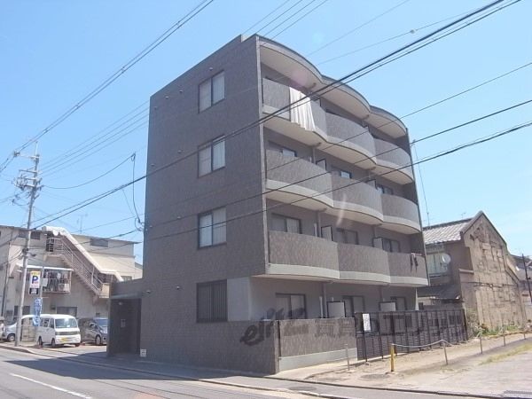 マタムの外観画像